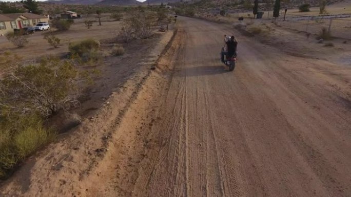 死亡谷的摩托车之旅