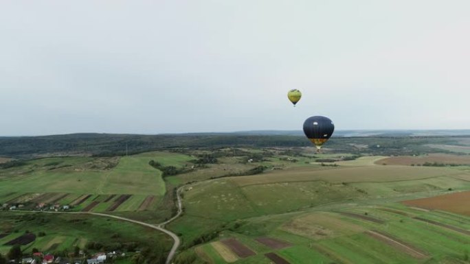 田野和村庄上空的气球4k超高清