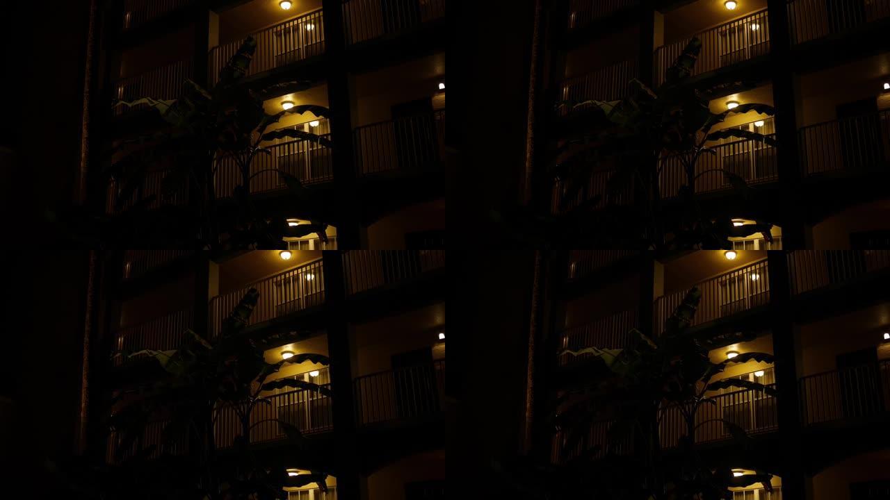 从低角度看，一个戏剧性的公寓大楼锁定了角度，锁定了相机-悬疑风格的镜头。