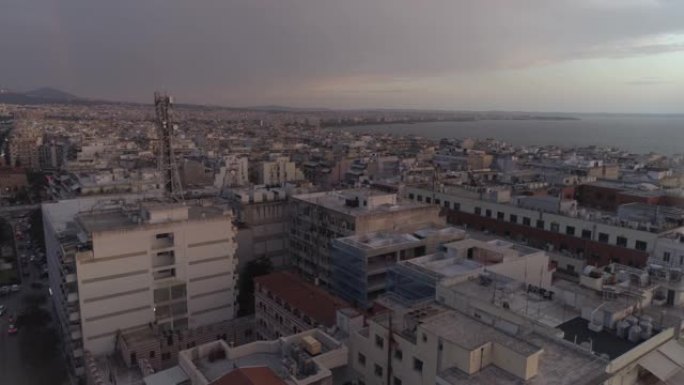 希腊塞萨洛尼基市鸟瞰图。日落。4K