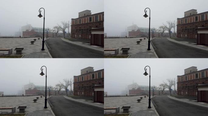 雾中的城市景观。俄罗斯海参崴