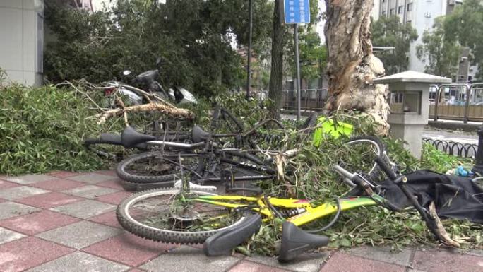 热带风暴袭击台湾后自行车损坏，台风Soudelor 4K
