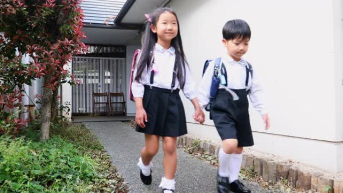亚洲儿童离家步行上学