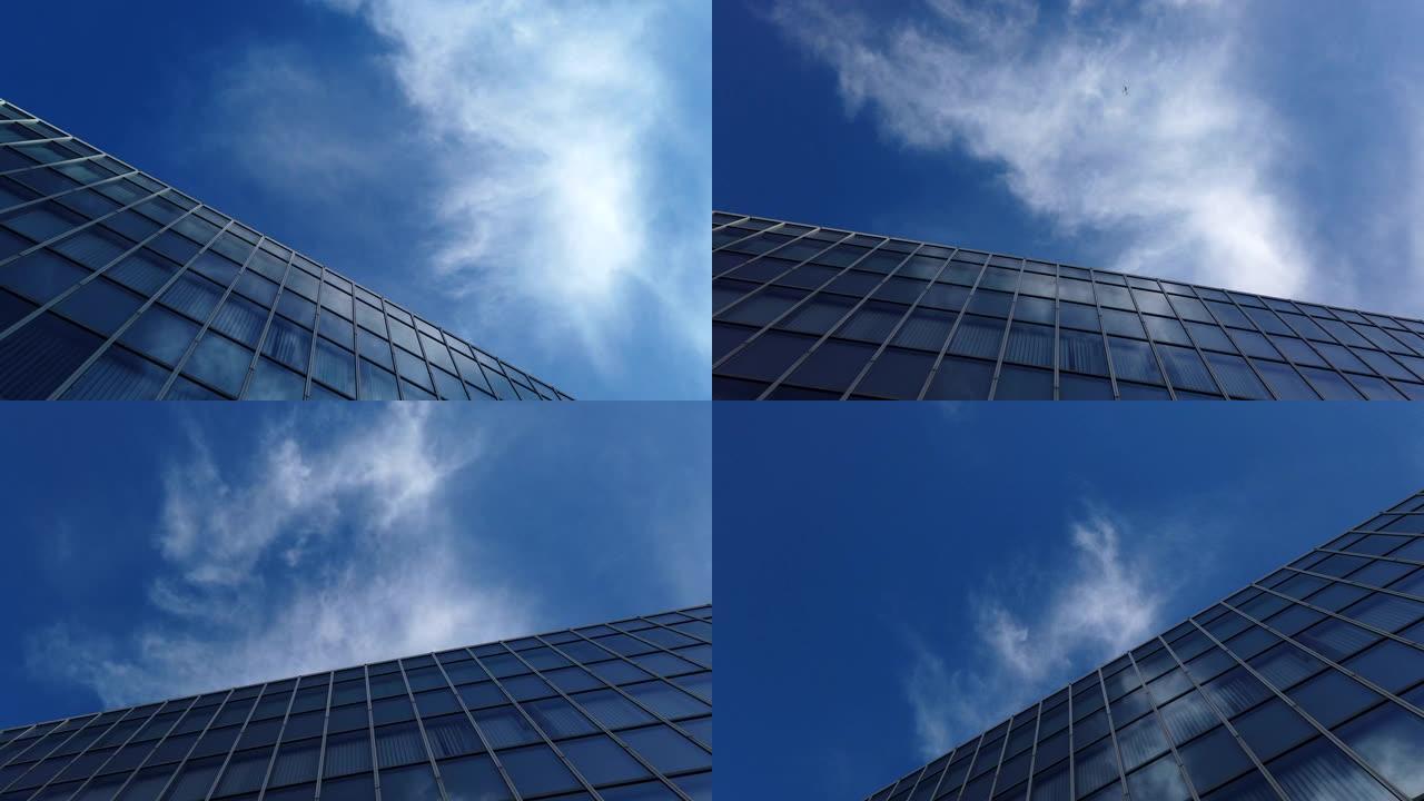 玻璃窗建筑和天空