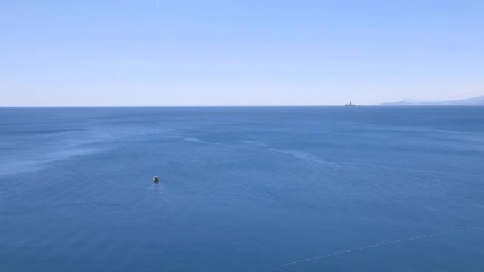 安塔利亚科尼亚阿尔特海滩4k视频的航拍视频