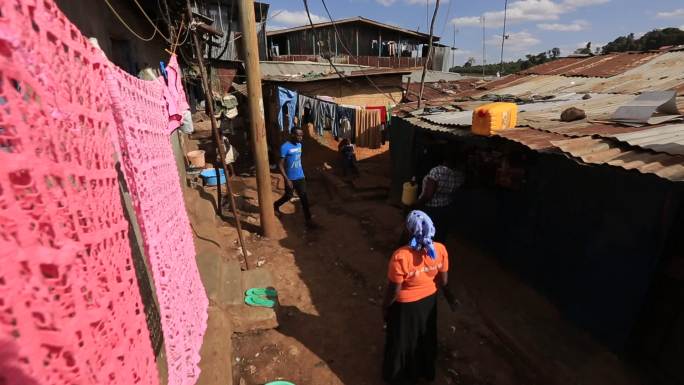 非洲肯尼亚基贝拉贫民窟里面生活状态