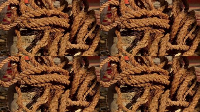 一根旧编织绳