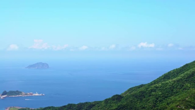 4K，鸟瞰图基隆港和山在新台北。美丽风景