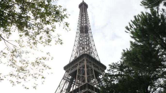 法国著名纪念碑埃菲尔毛巾缓慢倾斜对抗太阳4K