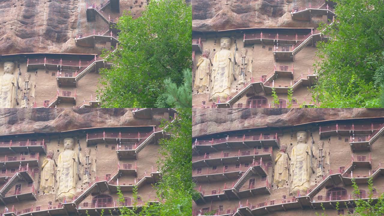 中国甘肃省天水市麦积山洞穴寺庙建筑群。丝绸之路上有宗教洞穴的山