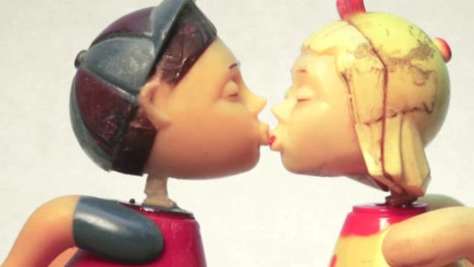 复古荷兰玩具接吻