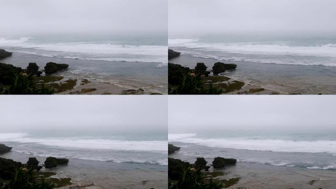 台风逼近、大浪屹立的冲绳海