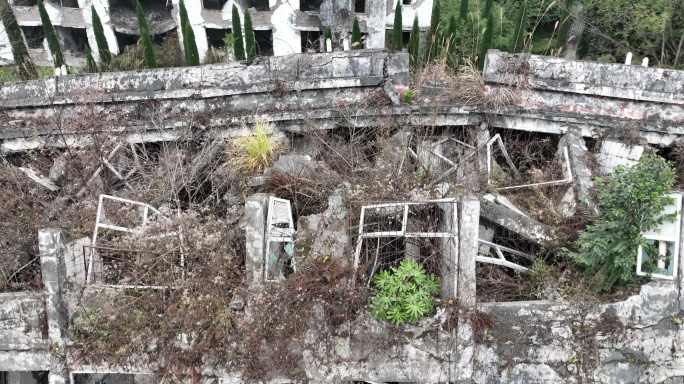 航拍汶川漩口中学地震遗址