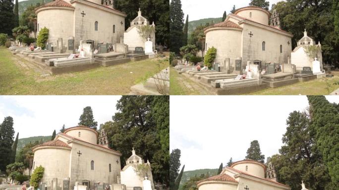 科托尔黑山的古石墓地。教堂和一座废弃墓地的坟墓。