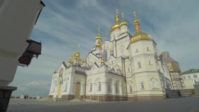 Pochaev修道院内的教堂