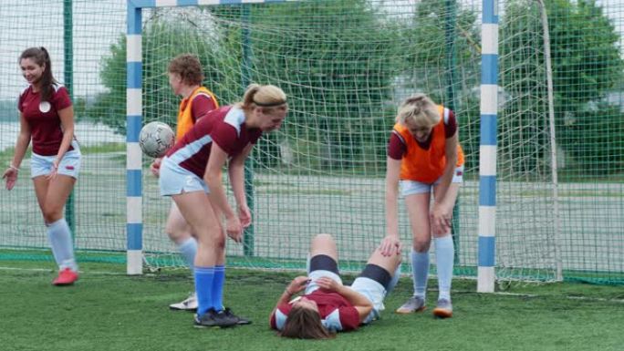 女子足球比赛失败