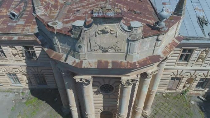 旧巴德尼宫的鸟瞰图