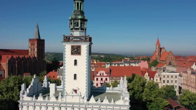 波兰文艺复兴时期市政厅鸟瞰图
