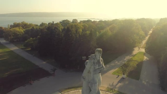 鸟瞰图万神殿纪念碑在瓦尔纳，保加利亚