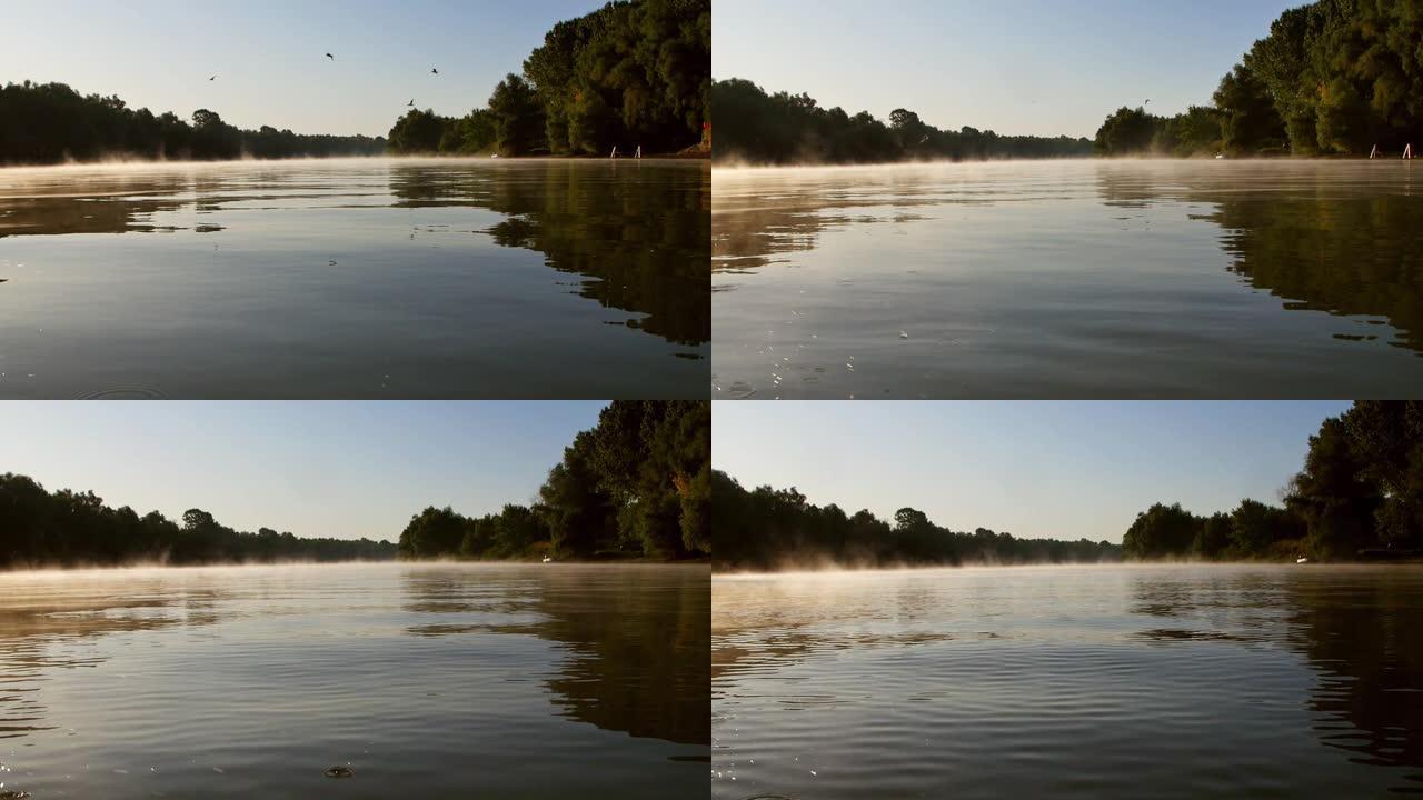 多瑙河上的晨雾