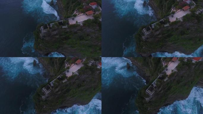 乌鲁瓦图寺日落时的鸟瞰图