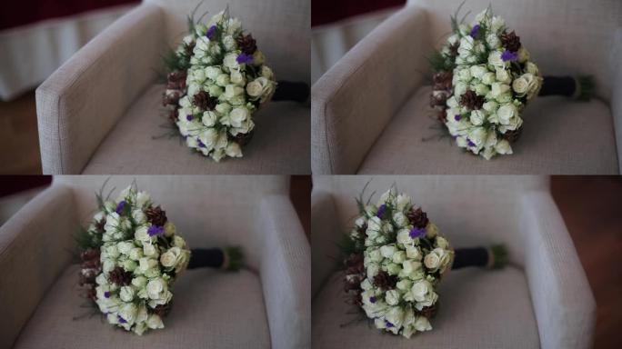 椅子上的婚礼鲜花花束