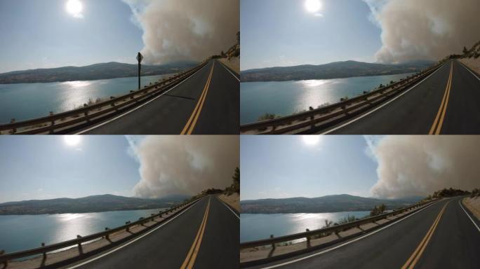 罗斯福湖的野火从移动的车窗看到华盛顿