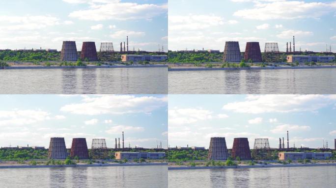 从发电厂船上看到工厂。伏尔加格勒的伏尔加河城市