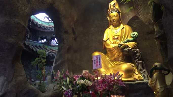 台北寺庙的4k观音祭坛。仁慈的精神形象