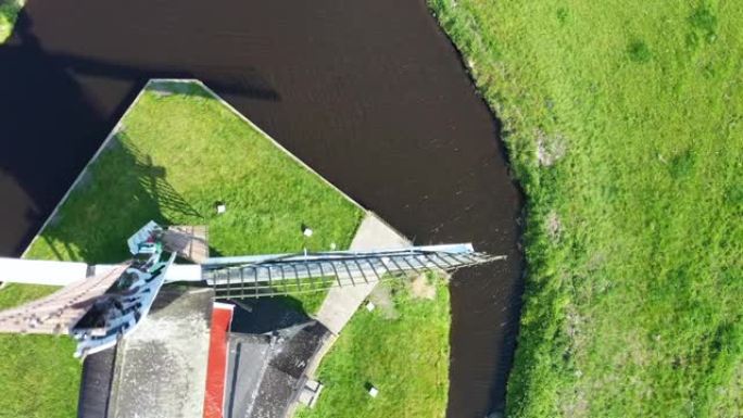 荷兰传统荷兰风车鸟瞰图