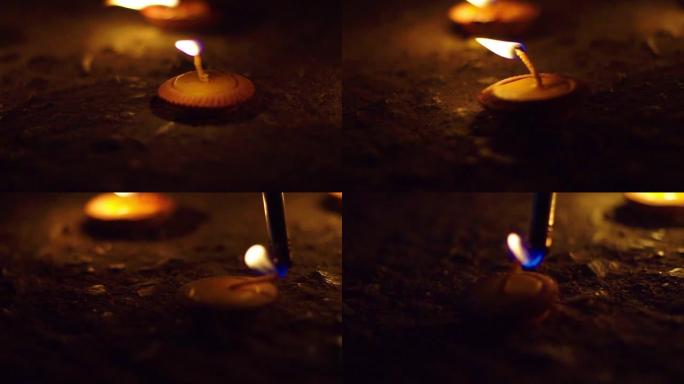 兰纳灯或蜡烛和烟花用作元宵节或Yee Peng Loy Krathong节 (用于宗教仪式的蜡烛)