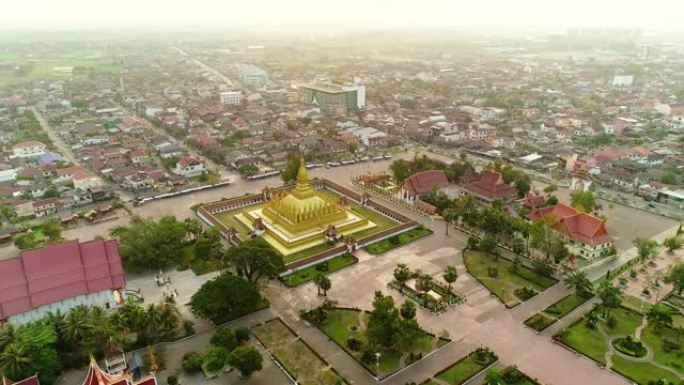 老挝人民民主共和国万象Wat Phra That Luang无人机拍摄的4k视频鸟瞰图。