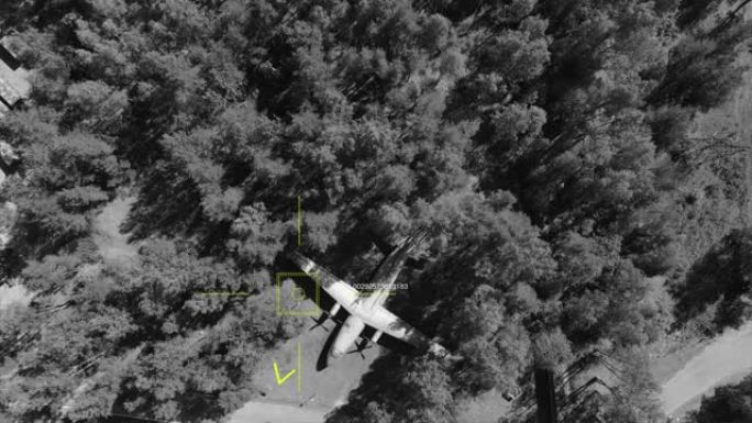 顶视图间谍无人机用飞机射击俄罗斯军事基地