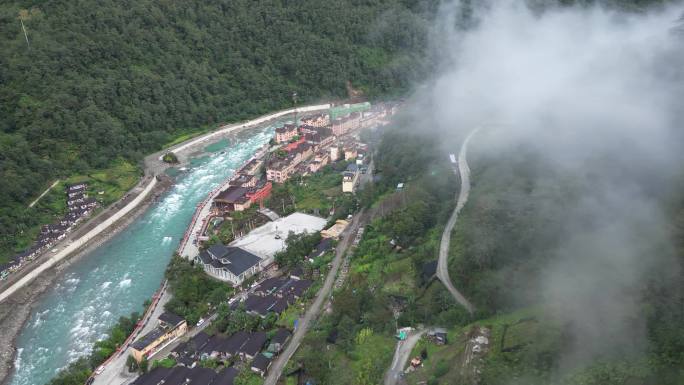 独龙江河谷