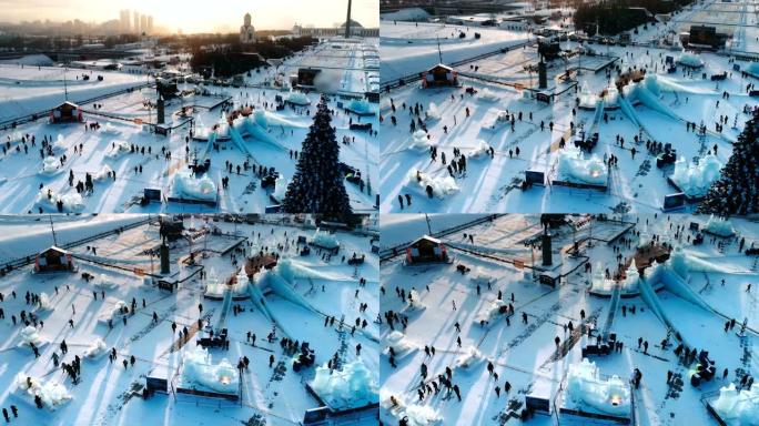 新年的莫斯科，带滑梯，圣诞树的冰城景色