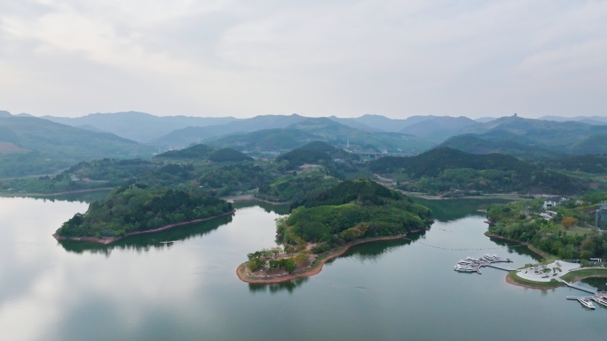 成都简阳三岔湖生态湖景