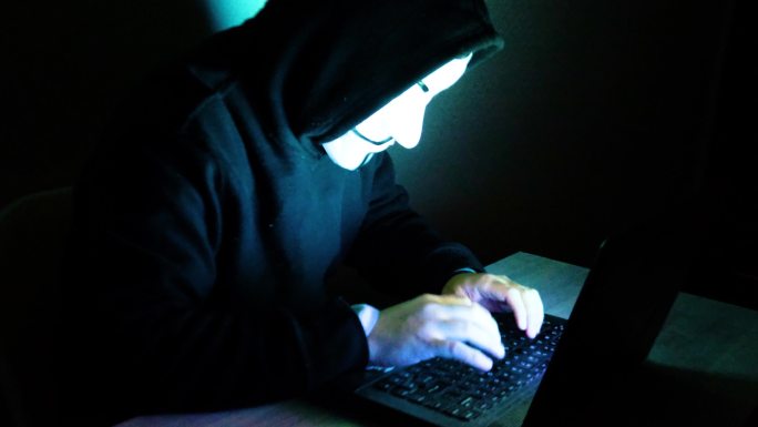 黑客在远程攻击网络视频素材4