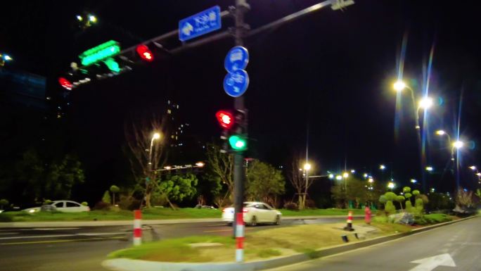 城市马路夜景汽车窗外的风景视频素材40