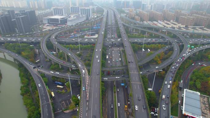 杭州上城区石德立交桥高架桥车流风景视频素