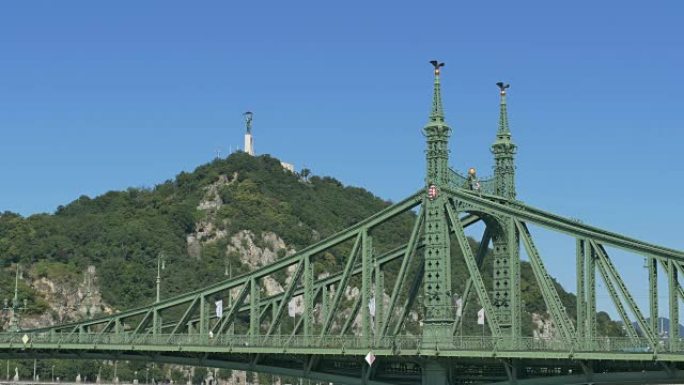盖勒特山附近的自由桥