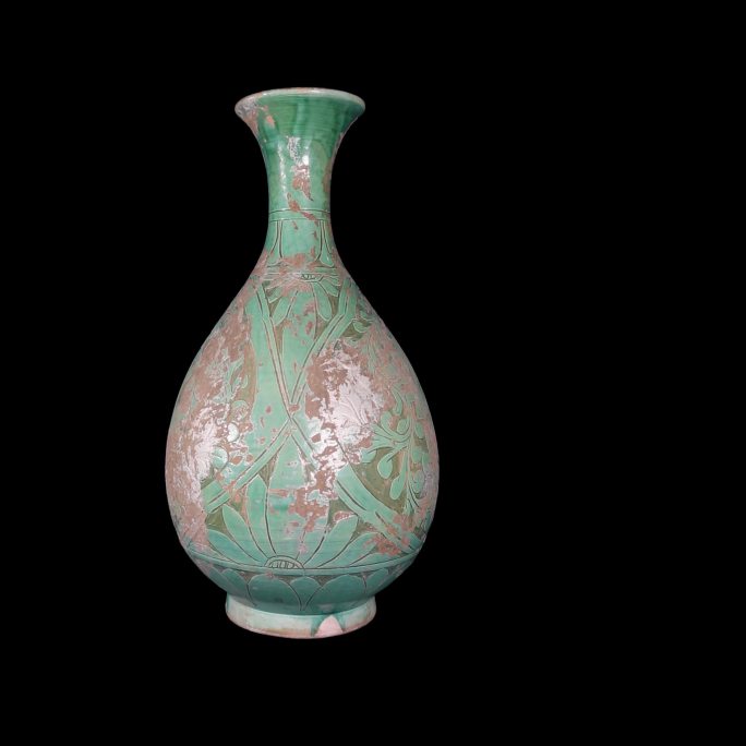 带通道辽金时期梅瓶