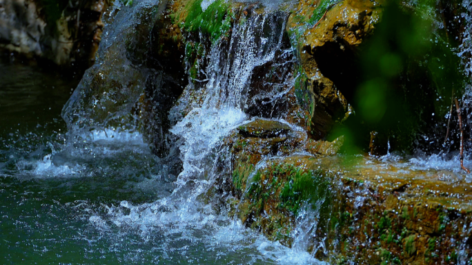 溪流瀑布山泉水青山绿水山水自然生态