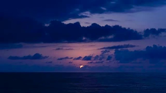 佐治亚州巴统海岸海上日落