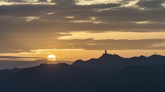 重庆城市风光南山大金鹰-日出