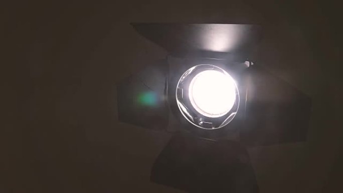 胶片光。视频和电影照明
