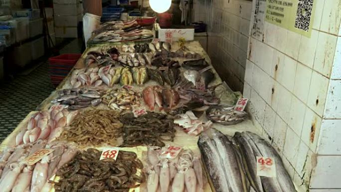 香港春阳湿市场出售的鱼