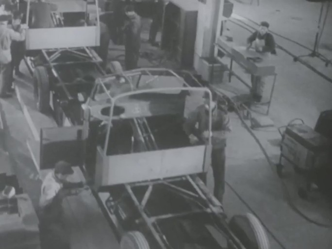 60年代 上海汽车厂 三轮车生产
