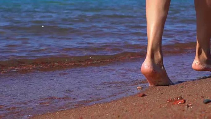 海边的女人的脚