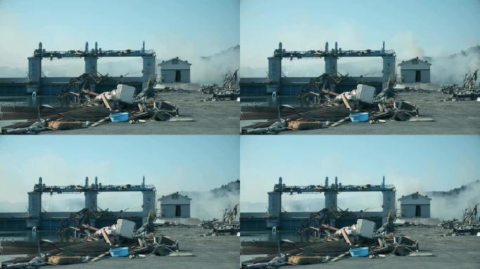 海啸后福岛的港口遭到破坏