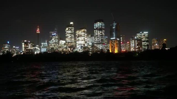 悉尼城市天际线的夜景。